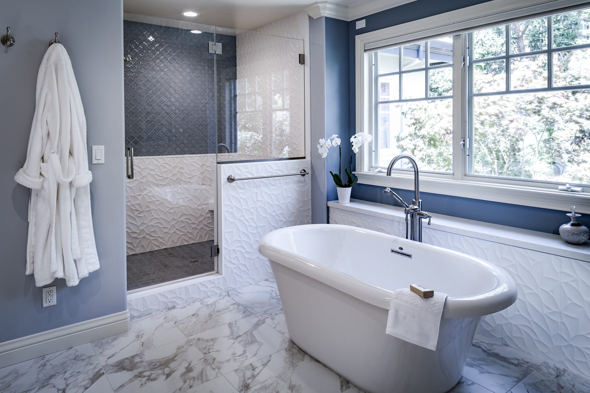 Celebrating Craftsmanship: The Artistry Behind Master Bathroom Renovations